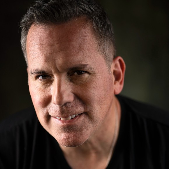 Meet your Posher, Gustavo - Picture 1 of 1